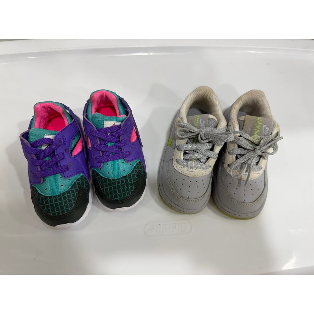 Two Nike Shoes Nike Force 1 LV8 Wolf grey cd7415 Size 6C